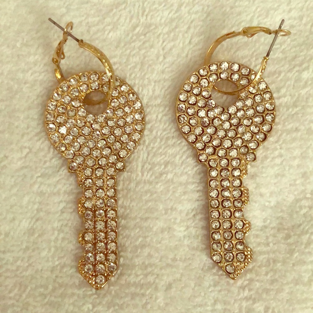 Key 🔑 Earrings